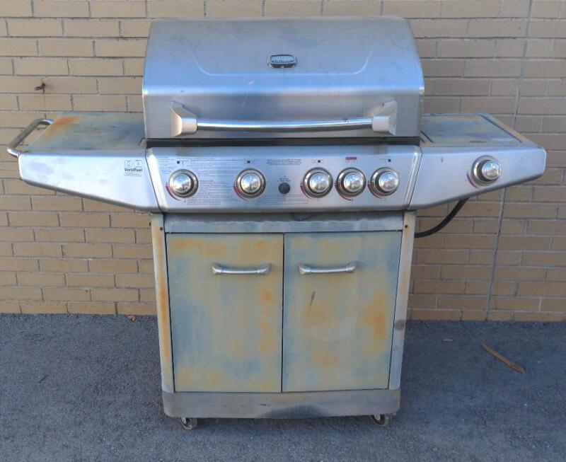 UniFlame Barbeque, Propane or Natural Gas,