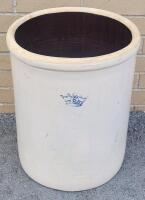 Vintage Crown #6 Large Crock w/USA Stamp on Bottom . No visible chips or cracks