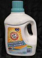 As New 4.43 L Arm & Hammer Sensitive Skin Laundry Detergent does 100 Loads