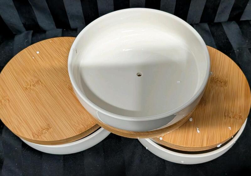 3 New Flower Planters with Lids 6.25" Across.