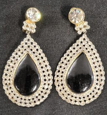 Beautiful Vintage Valentino Rhinestone Drop Earrings Clip-ons
