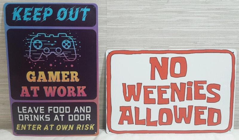 2 New Kids Metal Signs