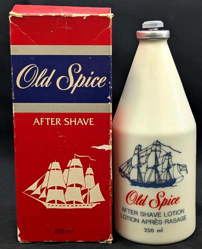 Vintage OLD SPICE After Shave Lotion, Shulton Toronto, With Original Box| Note: Volume Likely Lower Than Listed (Not By Too Much)