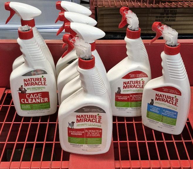 8 Nature's Miracle Dog & Cat Stain & Odour Remover Spray, Cage Cleaner & Litter Box Odour Remover 709mL & 946mL Retail Value $140