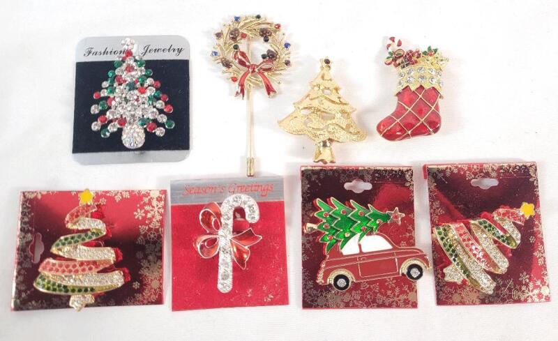 Eight (8) Modern Christmas Brooches .