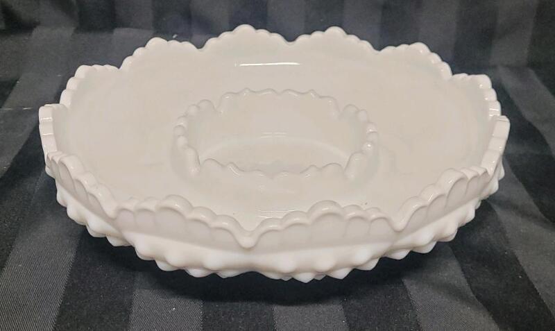 Vintage Fenton Hobnail Milk Glass Ashtray / Trinket Dish . Measures 8" diameter & 2" tall . No chips or cracks