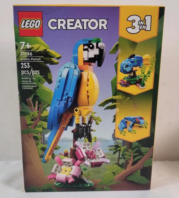 New - LEGO Creator 3in1 " Exotic Parrot " Build Kit , # 31136 . Sealed