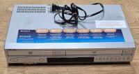Sony DVD Player & VHS Recorder Model SLV-D370P - Powers up