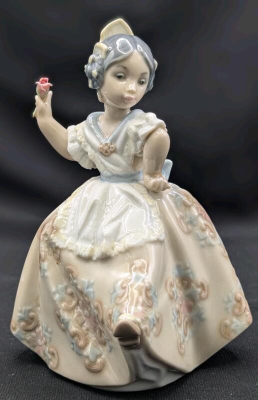 Vintage LLADRO " Carmencita " ("Teresita / Girl Dancing") Porcelain Figurine, #5375, 5" Tall, No Chips or Cracks, Writing On Bottom