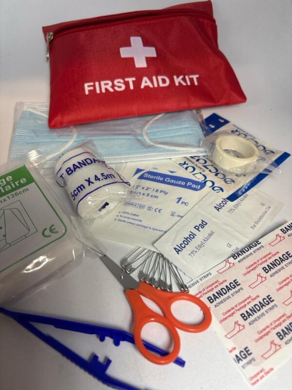 First Aid Kit Zipper Travel Case 5.25 x 7.25&rsquo;&rsquo; with Essential Items