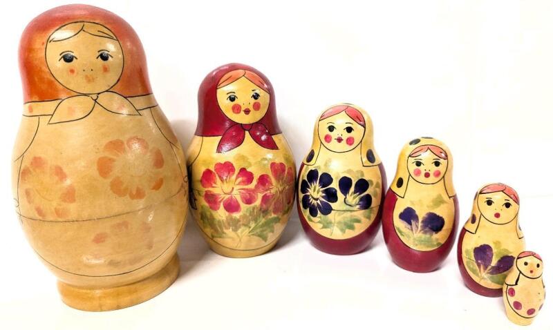 Vintage Wooden Nesting Doll. 6pcs, 1.5" - 6.5" Tall