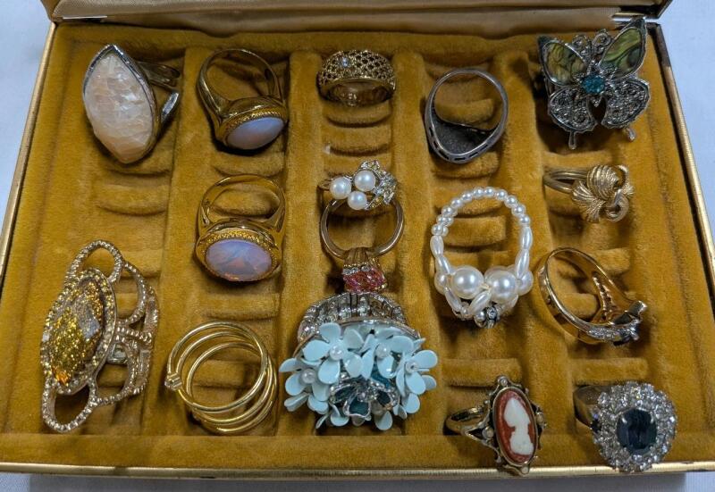 16 Beautiful Vintage Rings with Case. Sizes 5-10 Observed.