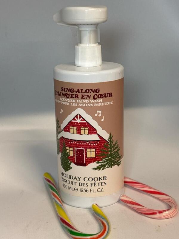 New Somerset Toiletry Co. UK Musical Sing-Along Holiday Cookie Scented Hand Wash 490 ml /16.56 FL. Oz. Plays when you Pump no expiry noted