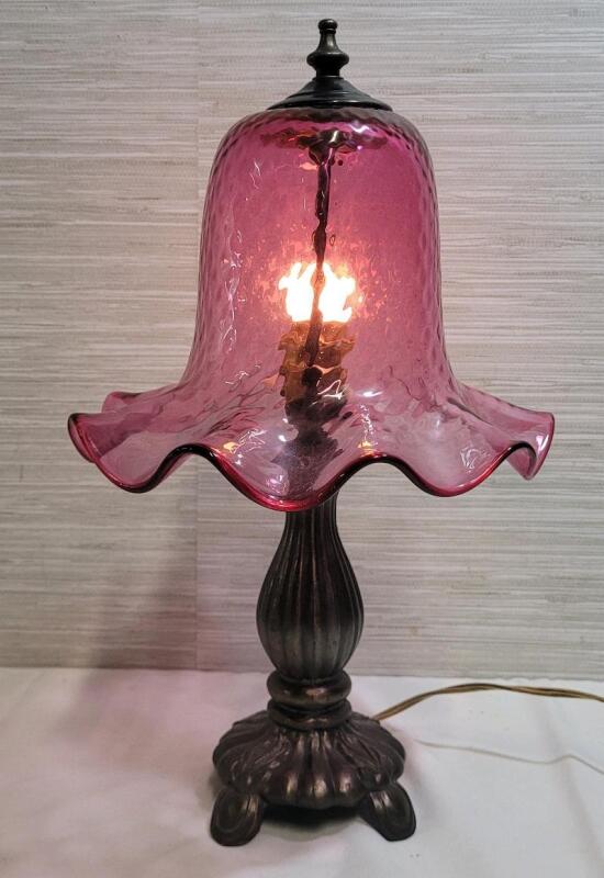 Vintage Red Cranberry Shade Desk Lamp w/Cast Base . Measures 16" tall . Tested Working