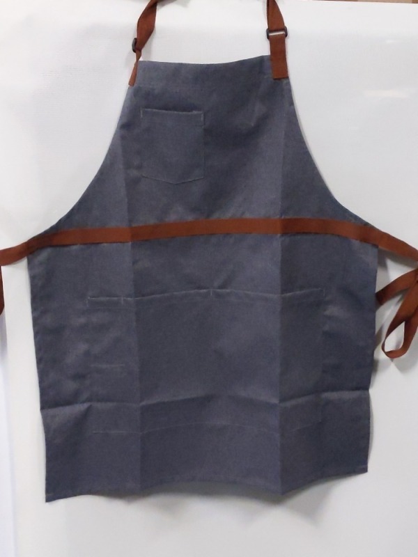 New FOURMY Grey Convertible Apron