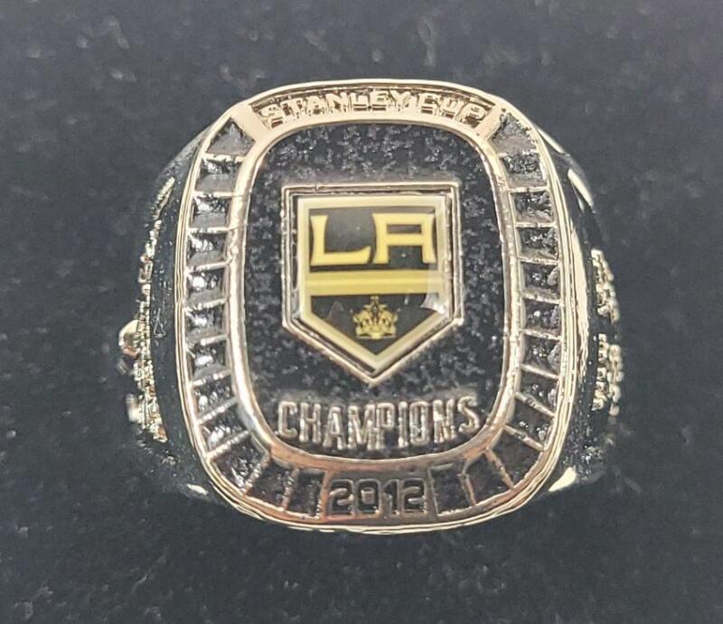 Los Angeles Kings NHL Hockey Molson's Promo 2012 Stanley Cup Champion's Commemorative Replica Ring .