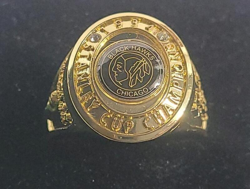 Chicago Blackhawks NHL Hockey Molson's Promo 1934 Stanley Cup Champion's Commemorative Replica Ring .