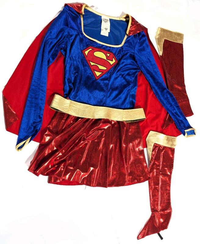 Size Med Teen/Women's SUPER GIRL Costume With Removable Cape, Belt & Boot Covers