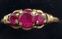 Vintage 10K yellow Gold Triple Ruby Ring