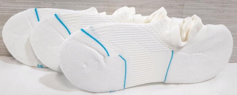 3 New Pairs of Hiking Angle Socks