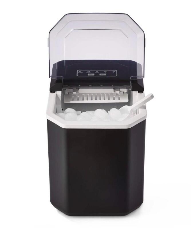 As-New Master Chef Ice Maker - Retails for $164.99