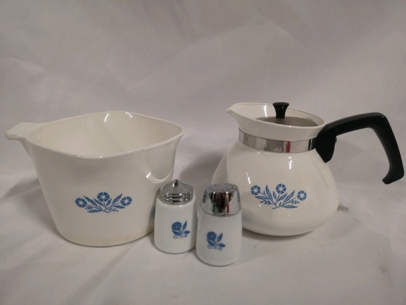 Vintage Corning Ware Coffee Pot & Sauce Pot +