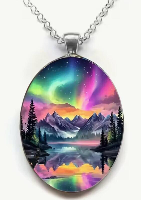 Elegant Aurora Oval Pendant Necklace Glass Mosaic Design Amazing Colours pendant 1.75&rsquo;&rsquo; with Bale 20&rsquo;&rsquo; Chain