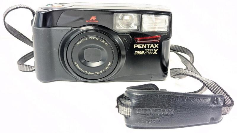 Vintage PENTAX Zoom 70X Film Camera With Strap, In Very Good Cosmetic Condition