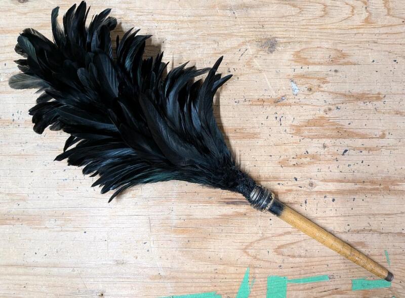 Vintage feather duster. Possible real feathers. Approximately 19" Long.