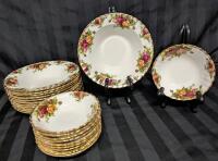 Vintage ROYAL ALBERT Old Country Roses Bowls, 10&times; Small Bowls 5.25" & 12" Large Bowls 8" Diameter