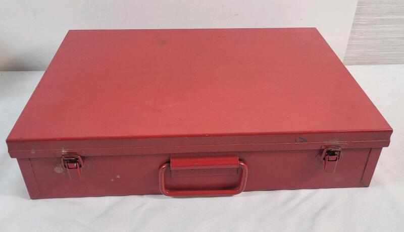 Red Metal Tool Box Case . Measures 16 ⅜"&times;11 &frac14;"&times;3 &frac34;"
