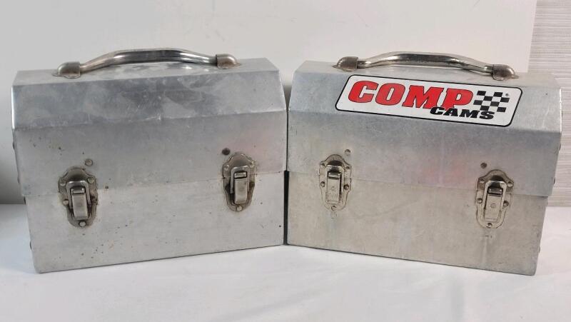 Two (2) Vintage Excelsior Metal Lunch Boxes (no thermos) . Measure 10"&times;7 &frac14;"&times;4 &frac34;