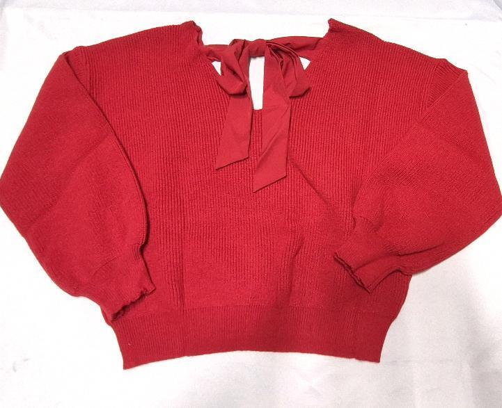 New sz L Women's Red Sweater with Bow
