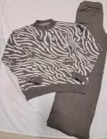 New Size Med Women's Knit Lounge Sweater & Pants .