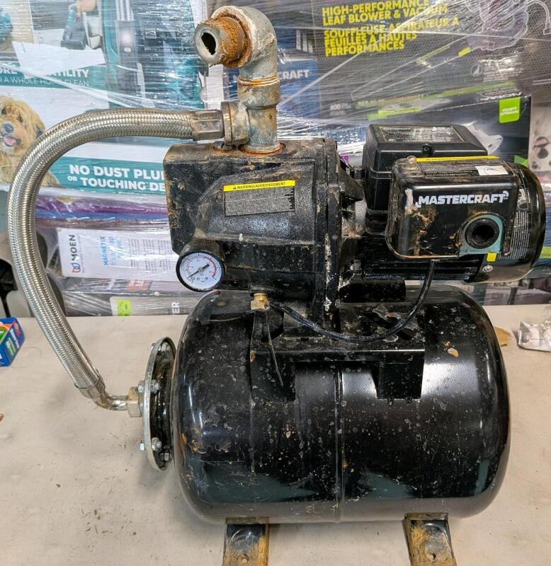 Mastercraft 1/2-HP Shallow Well Electric Jet Pump. Retails for $330 In New Condition.