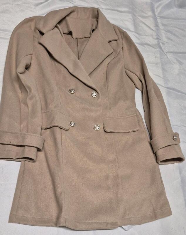 New sz Small Women's Jacket