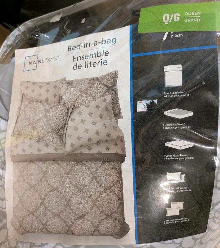 As New Queen Sized Bed In a Bag.