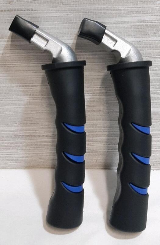 2 New Car Handle Assistive Devices