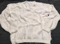 New Sz Large Women's Fuzzy Soft Sweater