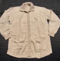 New sz Medium Women's Sweater Cardigan
