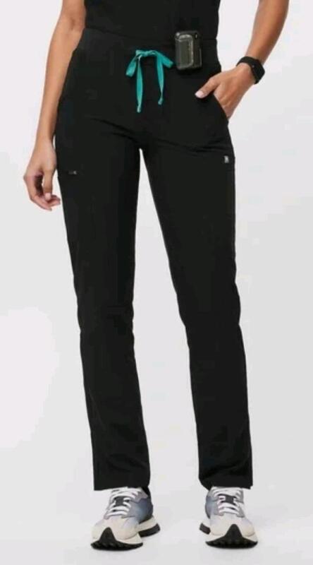 New Sz M Women's FIGS High Waisted Yola Freex Lined Scrub Pants Retails for $68 Black