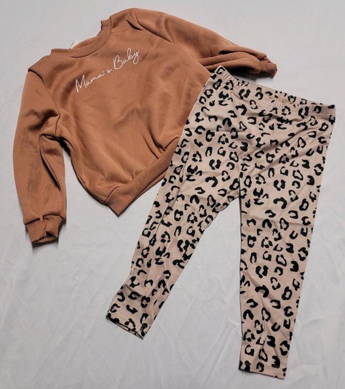 New - Toddler Size 18-24m Cozy Pixies Sweater & Pant Set