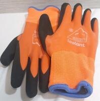 New Pair of Sandy Latex Thermal Gloves