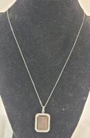 Sterling Silver 925 Chain & Pendant . Chain measures 17 &frac34;" Long.
