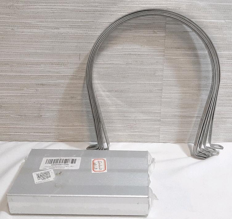 5 As New Saddle Rings & Aluminum Enclosure Case