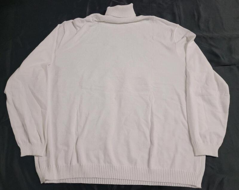 New Men's Size 5XL Manfinity Turtle Neck Sweater , White .