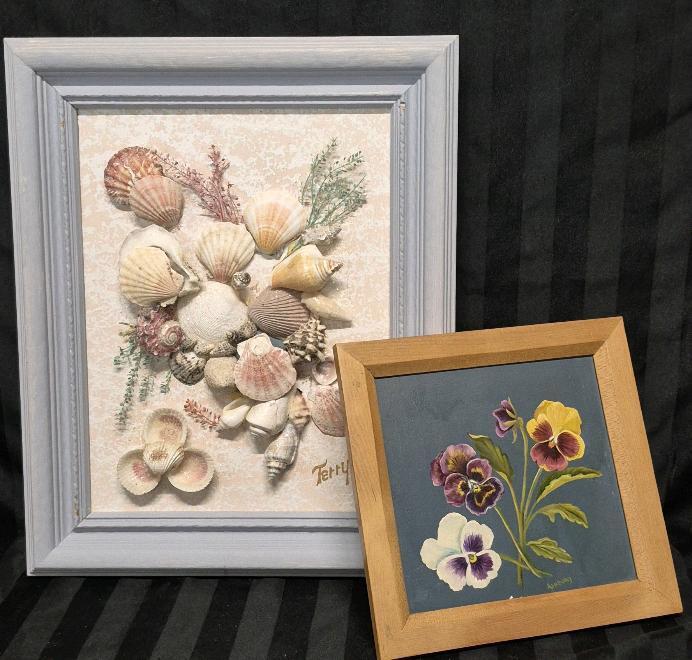 2 Pieces Wall Art - Shells & Pansy's