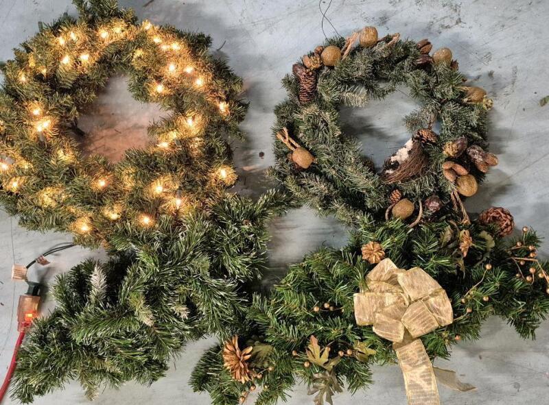 Artificial Holiday Wreaths 17" plus More+