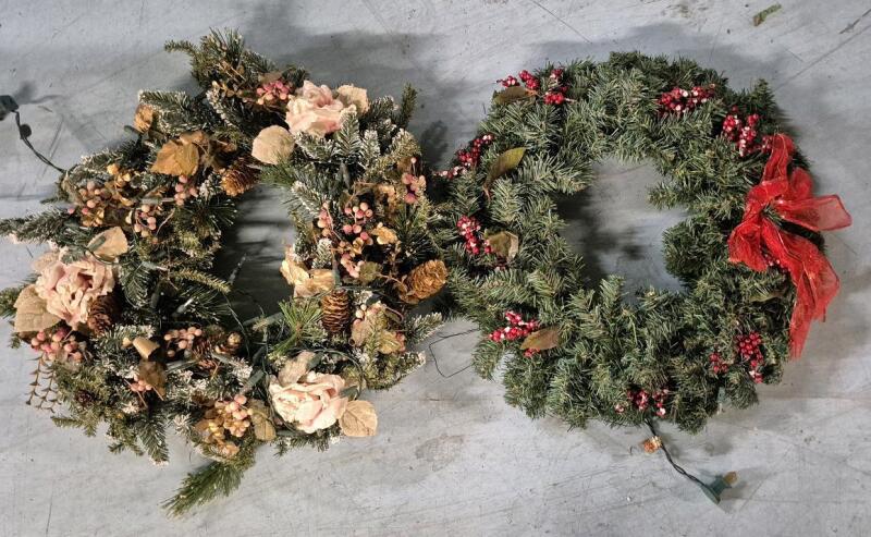 2 Artificial Holiday Wreaths 18" with Lights Working