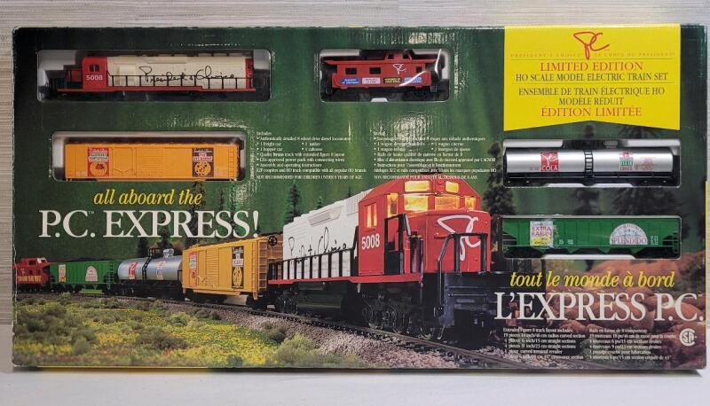 Vintage 1992 PC Presidents Choice Limited Edition HO Scale Model Electric Train . SEALED